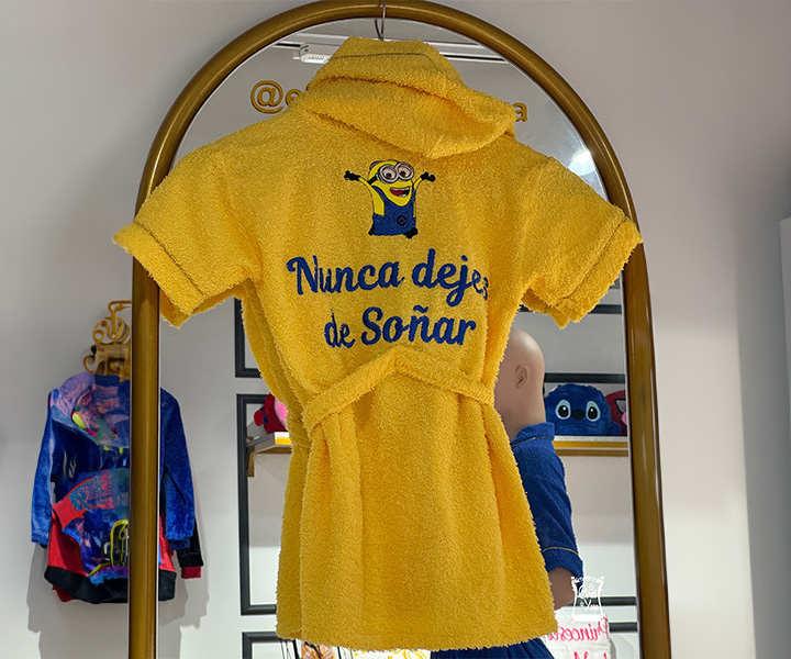 Salida de baño para niño color amarillo - 268