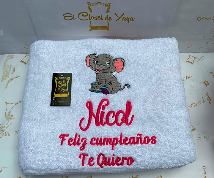 Toalla personalizada para bebe de elefante feliz - 355